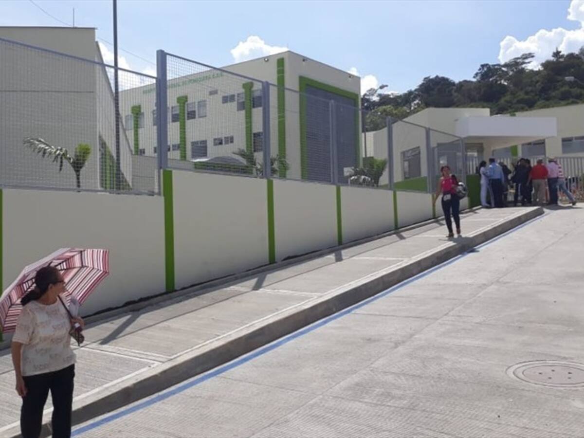 Después de 45 años Moniquirá inaugura un hospital digno para sus habitantes