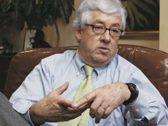 Exfiscal Luis Camilo Osorio negó haber cerrado proceso contra Santoyo