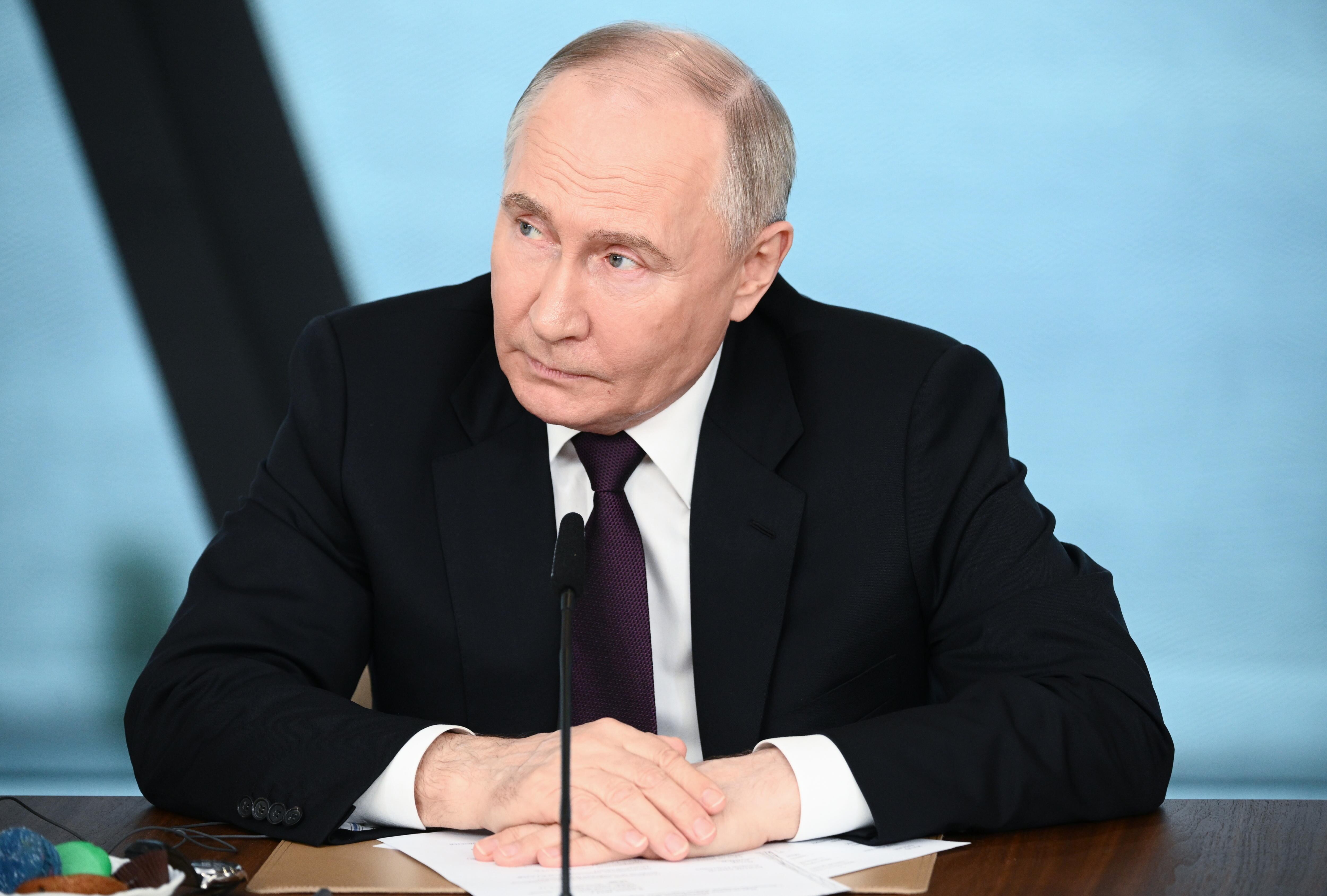 Presidente ruso Vladímir Putin. Foto: EFE/EPA/VLADIMIR ASTAPKOVICH / SPUTNIK / KREMLIN POOL MANDATORY CREDIT