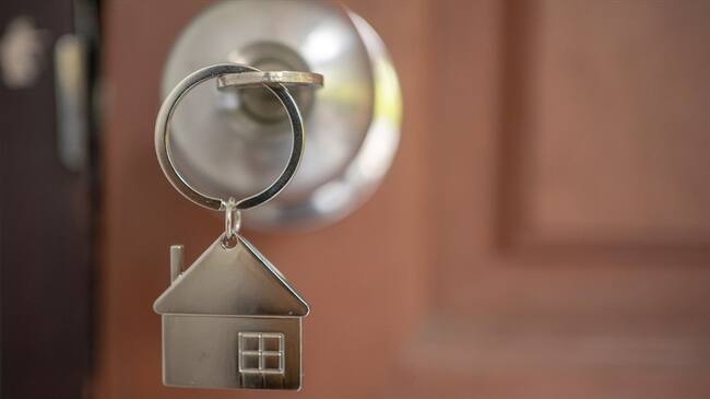 Adriana López, representante de Vertical de Construcciones S.A.S., explicó en Sigue La W que la constructora no vendió por el doble la casa del denunciante. . Foto: Getty Images