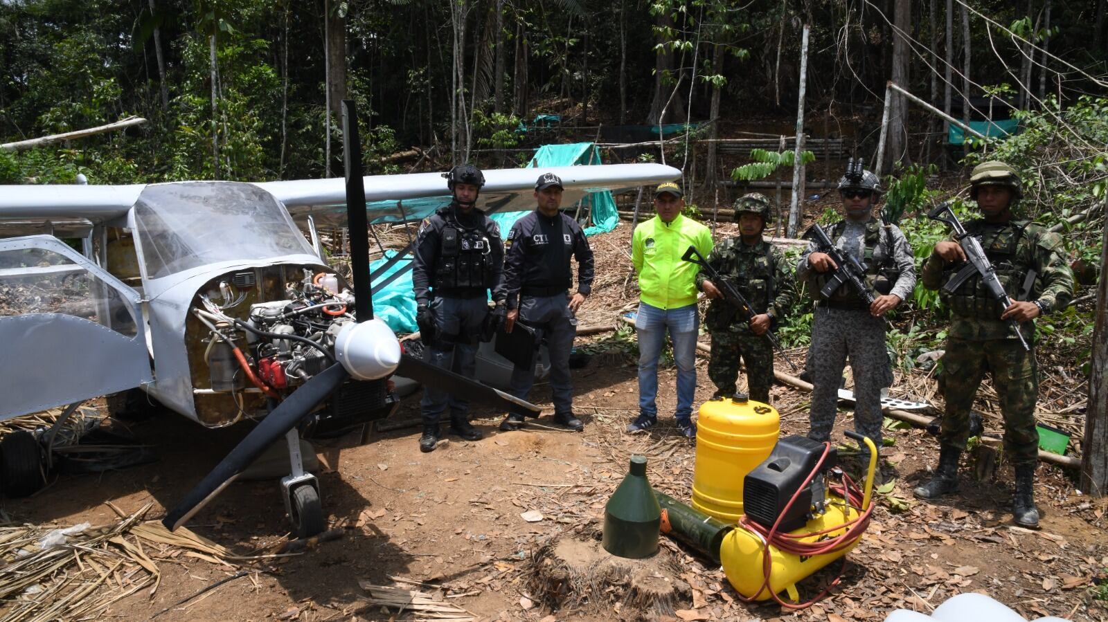 Pista clandestina de disidencias Farc en Antioquia. Foto: cortesía Fuerzas Militares.