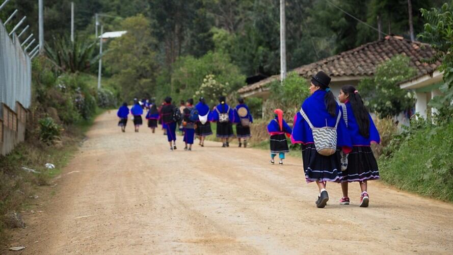 Indígenas Misak convocaron a una movilización para este martes 21 y miércoles 22 de agosto, con el fin de rechazar los ataques de las comunidades Nasa. Foto: Colprensa