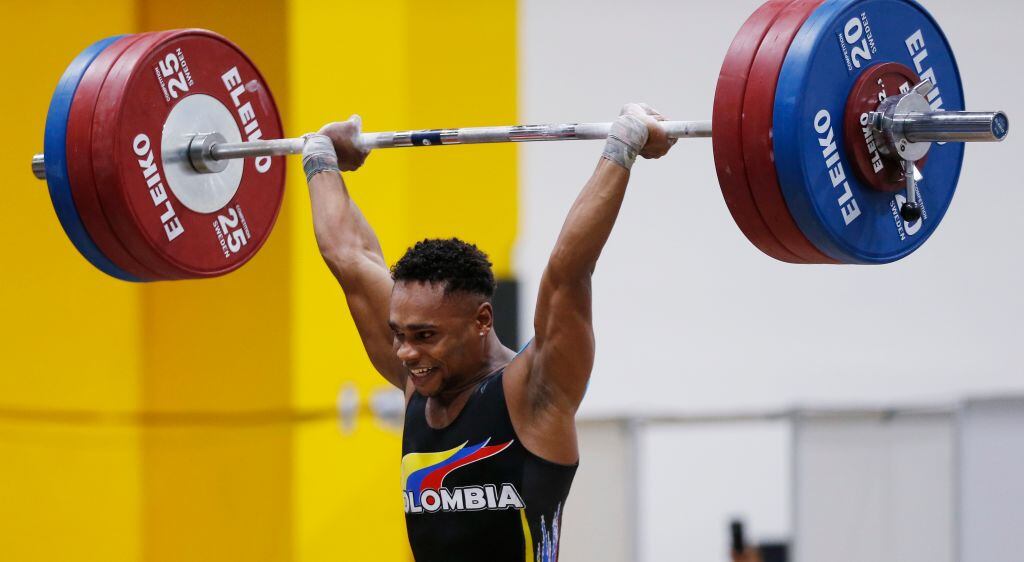 Francisco Mosquera, pesista colombiano. Foto: AFP/ DAVID SANCHEZ