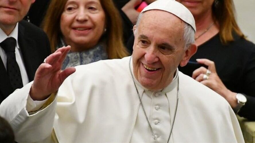 El papa Francisco, el primer pontífice latinoamericano, cumple 80 años este domingo. Es la edad en la que los cardenales que seleccionarán a su sucesor dejan de tener derecho a votar.. Foto: BBC Mundo