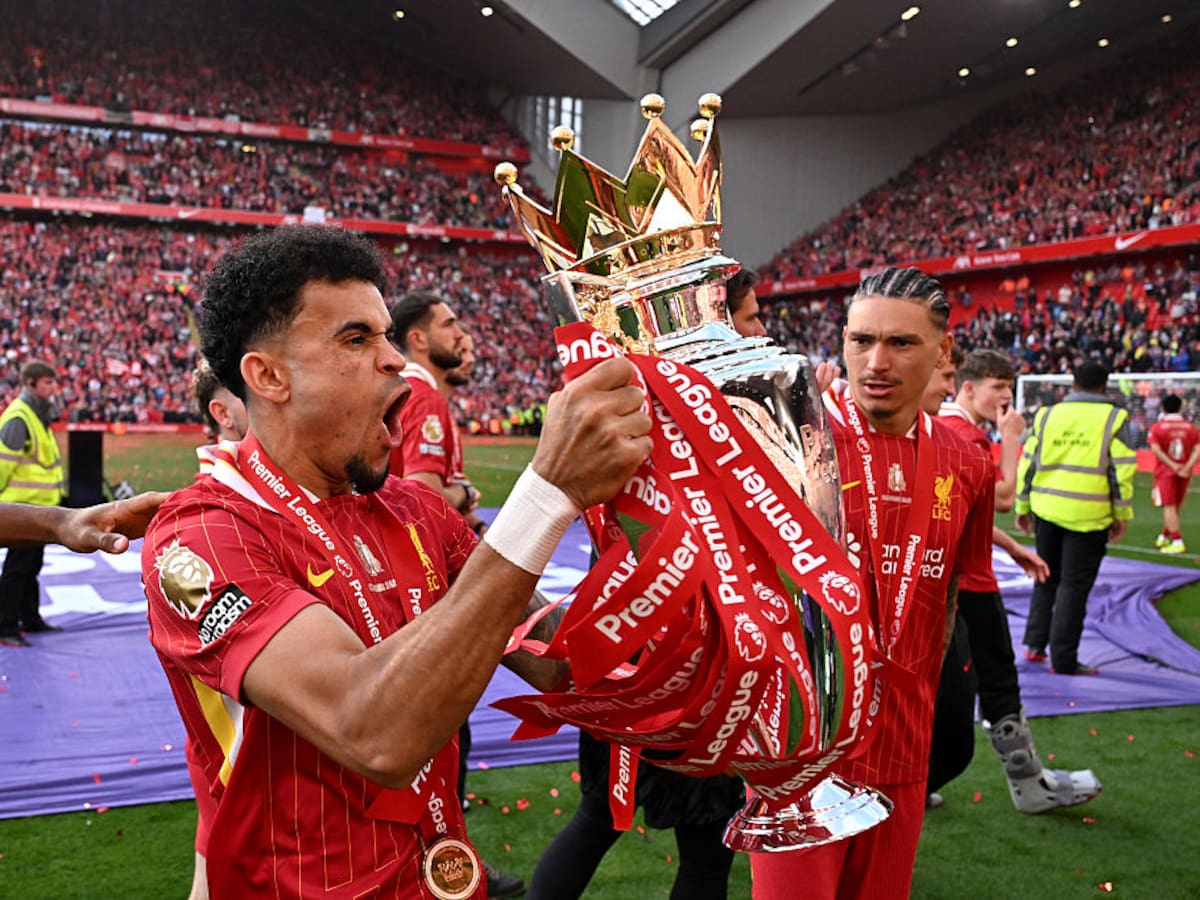 Luis Díaz, entre los 100 mejores jugadores en la historia del Liverpool