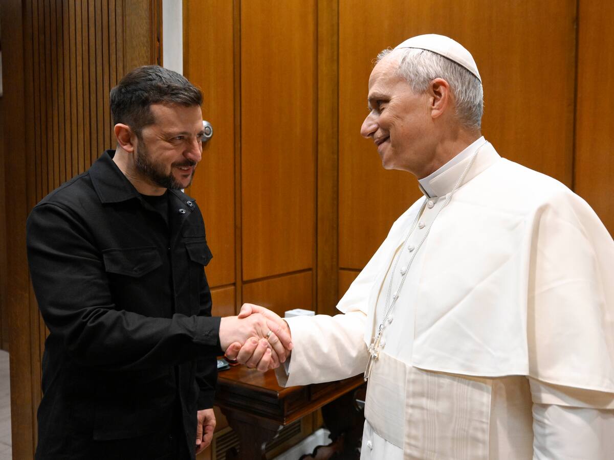 El papa León XIV recibió a Zelenski, presidente de “la Ucrania martirizada”