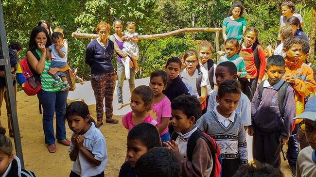 Imágenes de niños siendo atendidos por la ONG Acción Humanitaria por Venezuela en la localidad de Turgua, barrio El Caracol, zona rural de Caracas, Venezuela, el 6 de febrero de 2019. . Foto: Agencia Anadolu