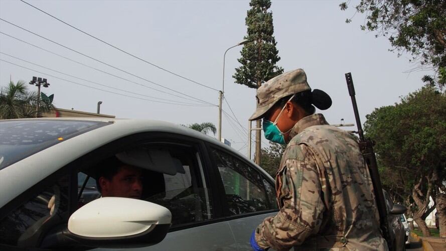 El gobierno prohibirá además, a partir del jueves, la circulación de todos los vehículos no indispensables. Foto: Getty Images