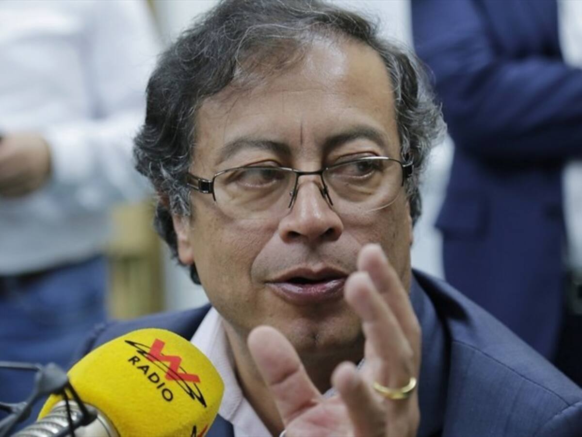 Gustavo Petro pedirá indemnización por "chuzadas" del DAS