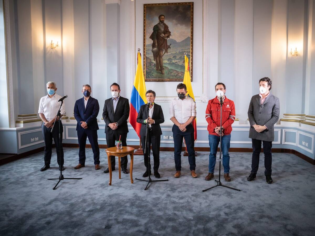 Revolcón en la Alcaldía de Bogotá: salen del cargo los secretarios de Gobierno y Movilidad