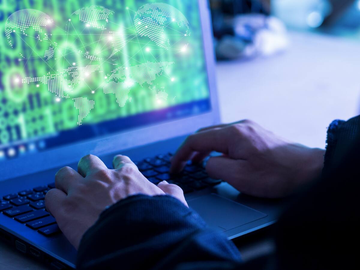 Diario estadounidense es pirateado con titulares violentos contra demócratas