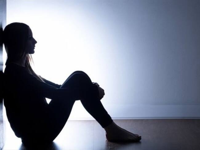 "Me daba miedo entrar a la casa y encontrar a mi esposa ahorcada": cómo es vivir con alguien que sufre depresión. Foto: BBC Mundo