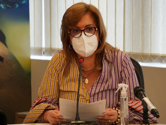 Clara Luz Roldán asegura se trata de medidas de contingencia en el tercer pico de la pandemia. Foto: Cortesía Comunicaciones Gobernación del Valle del Cauca