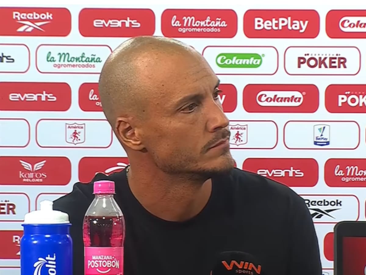 David González sobre la expulsión de Jean Fernandes: “Pudo ser evitada si se levanta la bandera”