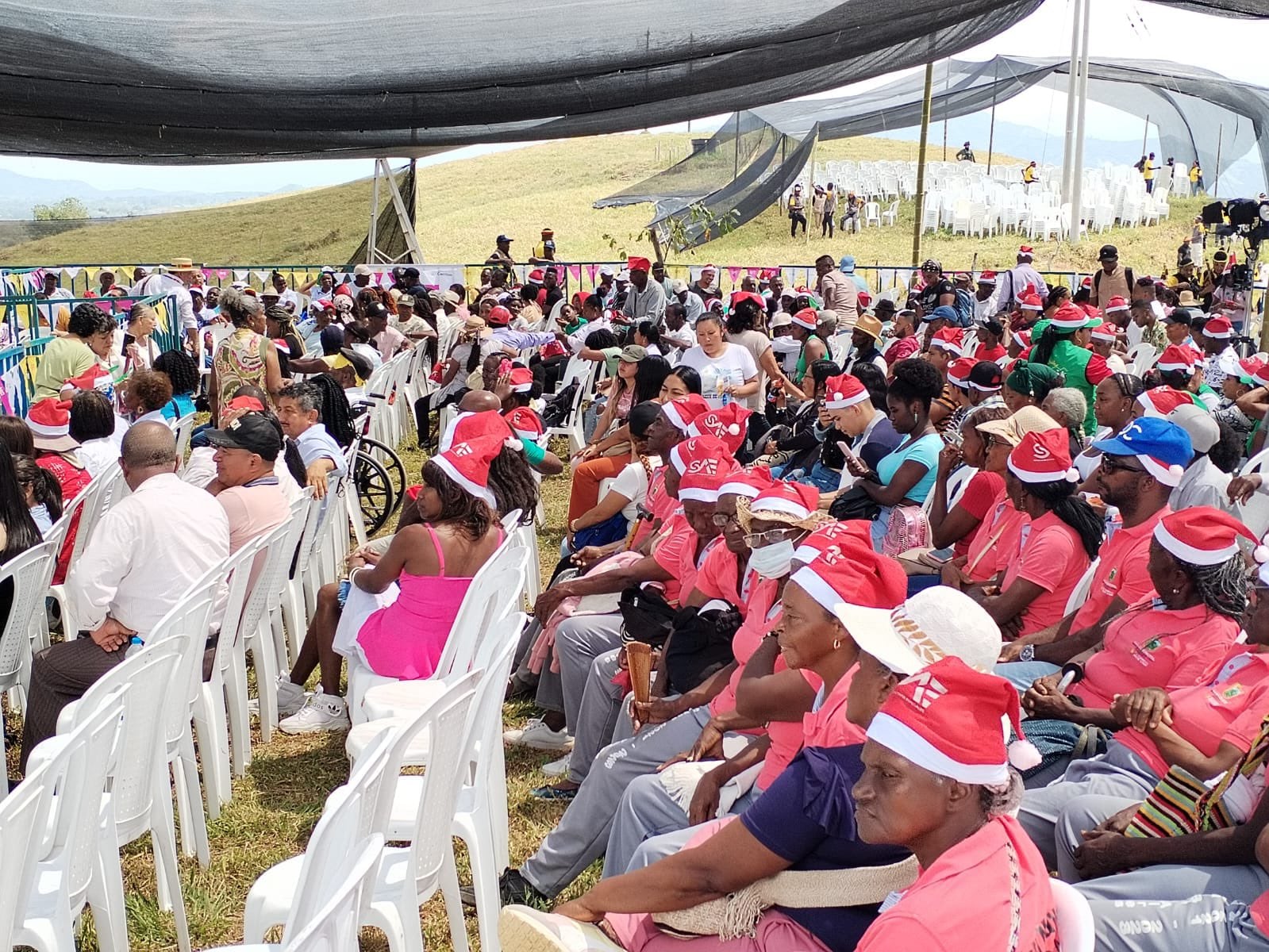 El acto de entrega se realizó con participación de la comunidad en zona rural del municipio de Buenos Aires, Cauca. Crédito: MinAgricultura.