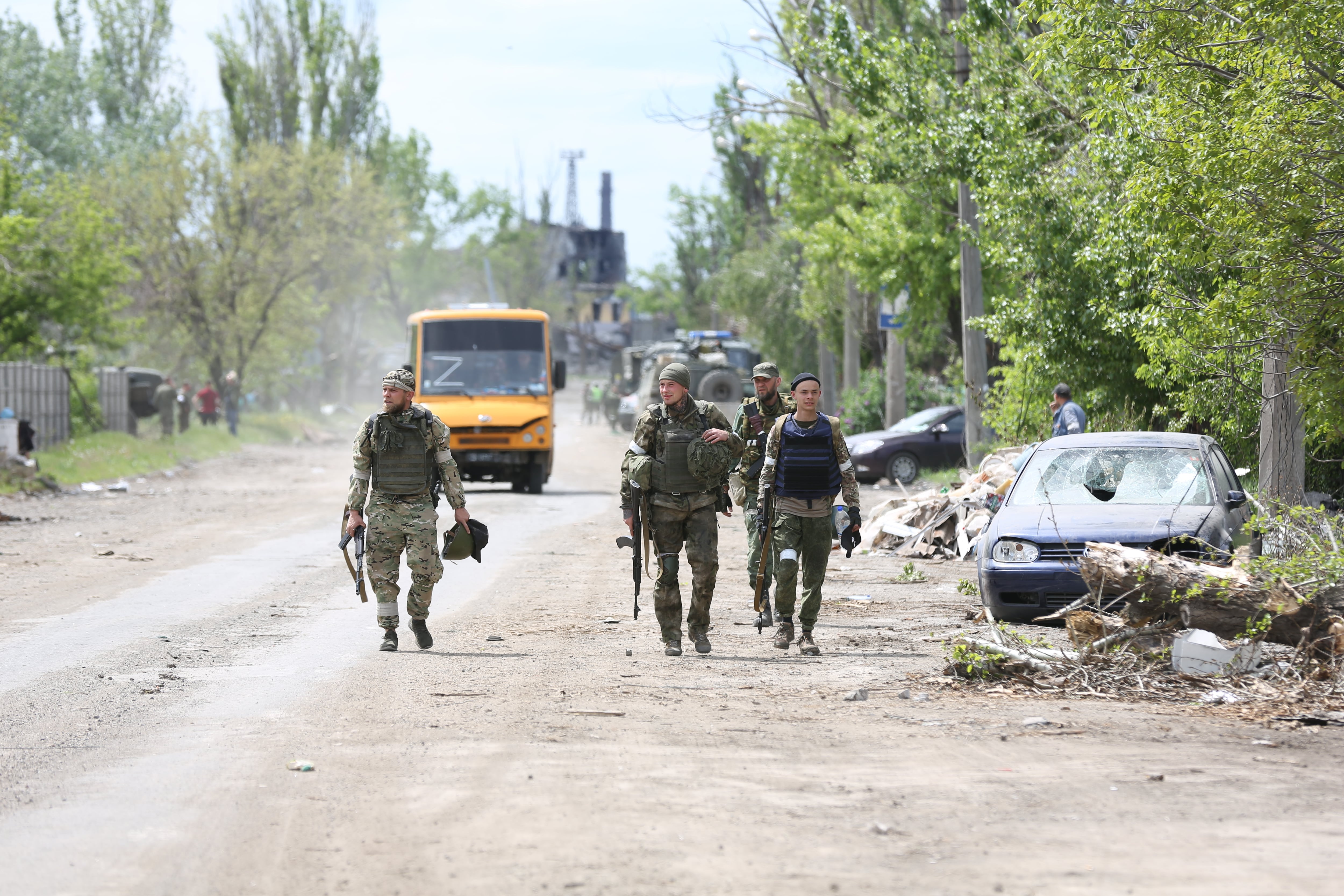 MARIUPOL, UKRAINE - MAY 17: Surrendered servicemen of Ukraine's national battalion "Azov", which is an all-volunteer infantry military unit, are being transferred to Yelenovka in Mariupol, Ukraine on May 17, 2022. (Photo by Leon Klein/Anadolu Agency via Getty Images)