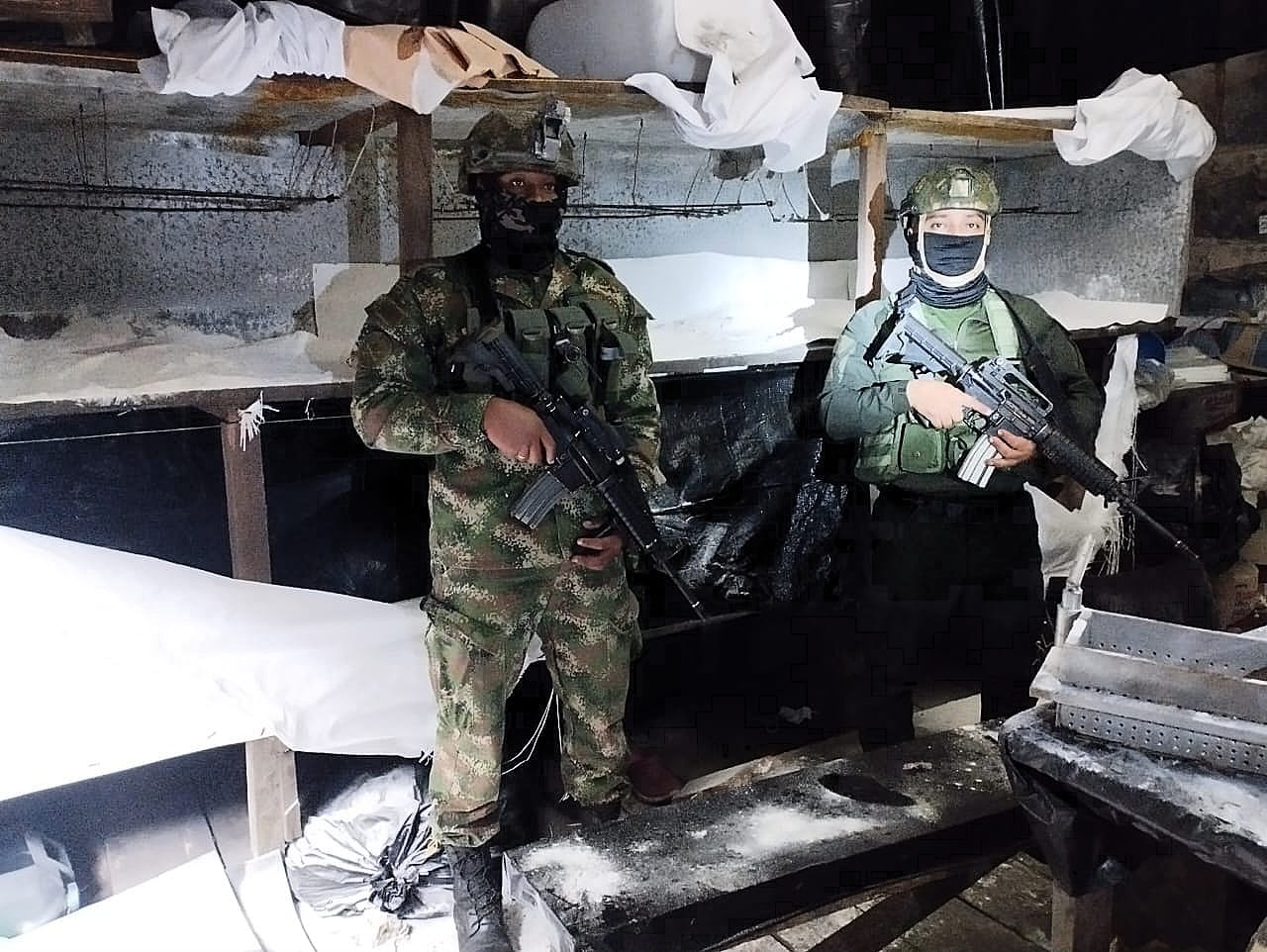 Ejército destruyó gigantesco laboratorio de cocaína que producía tres toneladas al mes