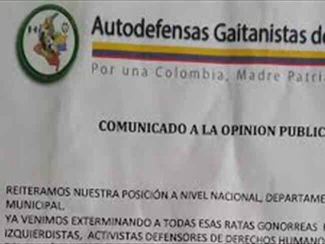 Panfleto. Foto: La W Radio.