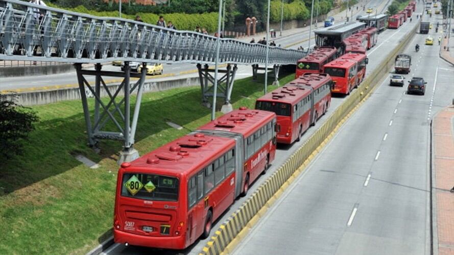 Se adjudica la flota de buses de Transmilenio en Bogotá. Foto: Getty Images