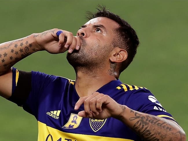 Prensa argentina se rinde ante Edwin Cardona tras sus dos golazos. Foto: Alejandro Pagni - Pool/Getty Images