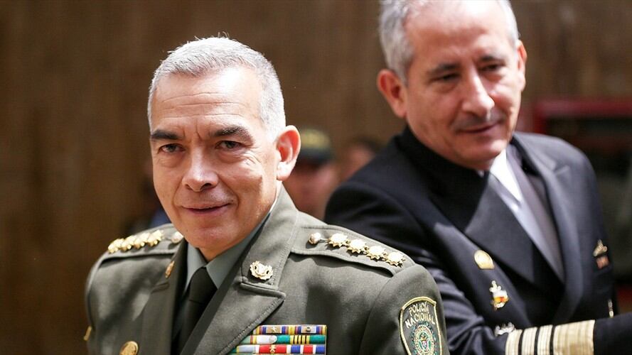 Continua el juicio disciplinario contra el general Atehortúa por el caso de las casas fiscales en el Tolima. Foto: Colprensa