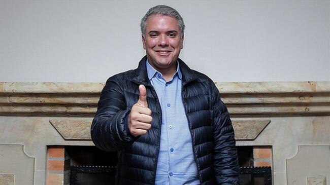 El presidente Iván Duque anunció una línea de crédito para apoyar a los emprendedores Naranja y culturales del país. Foto: Colprensa