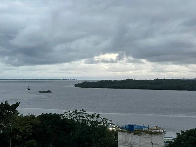 La situación no ha afectado la operación de puerto. Foto: W radio.