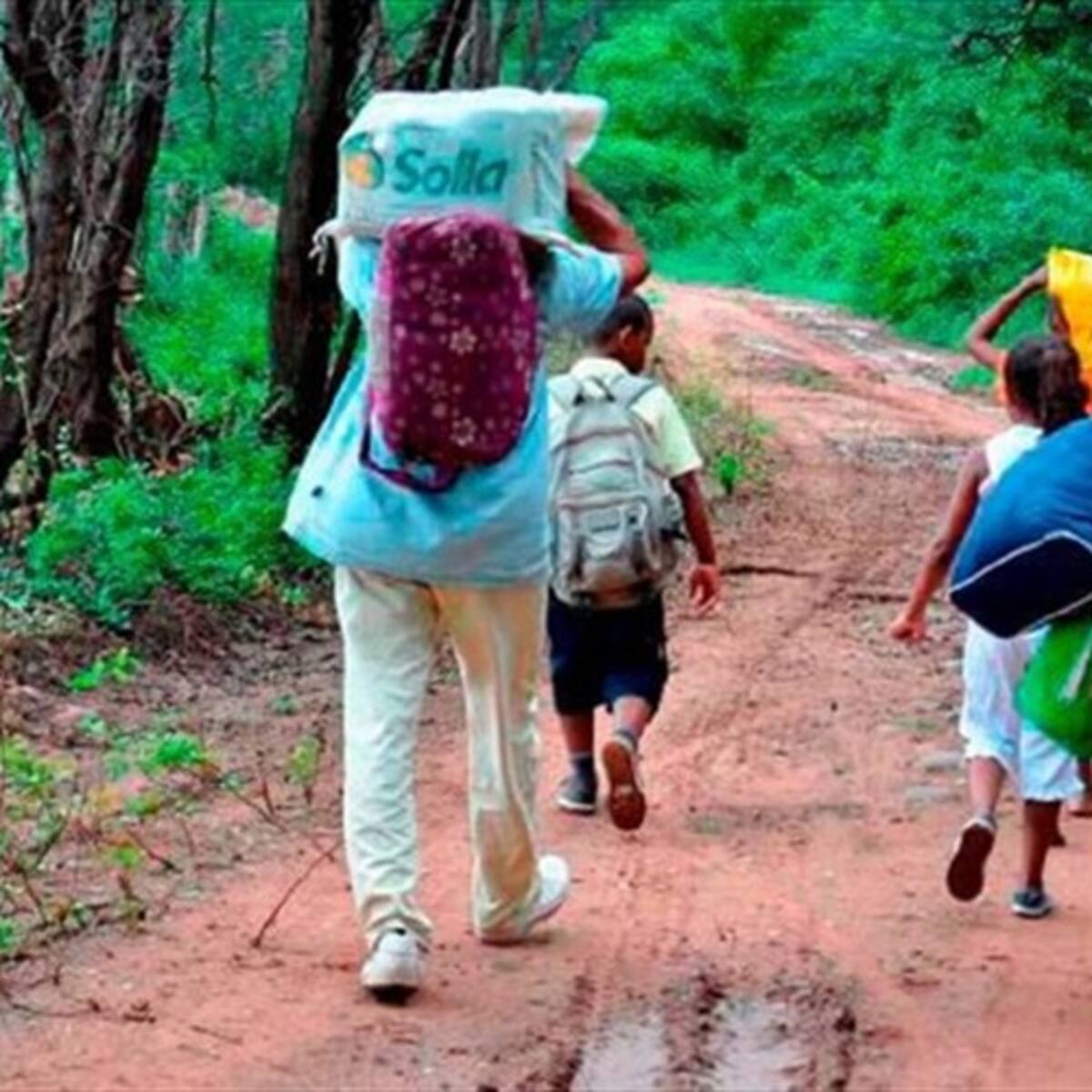 Colombia a punto de superar en un 200% los desplazados registrados en 2020