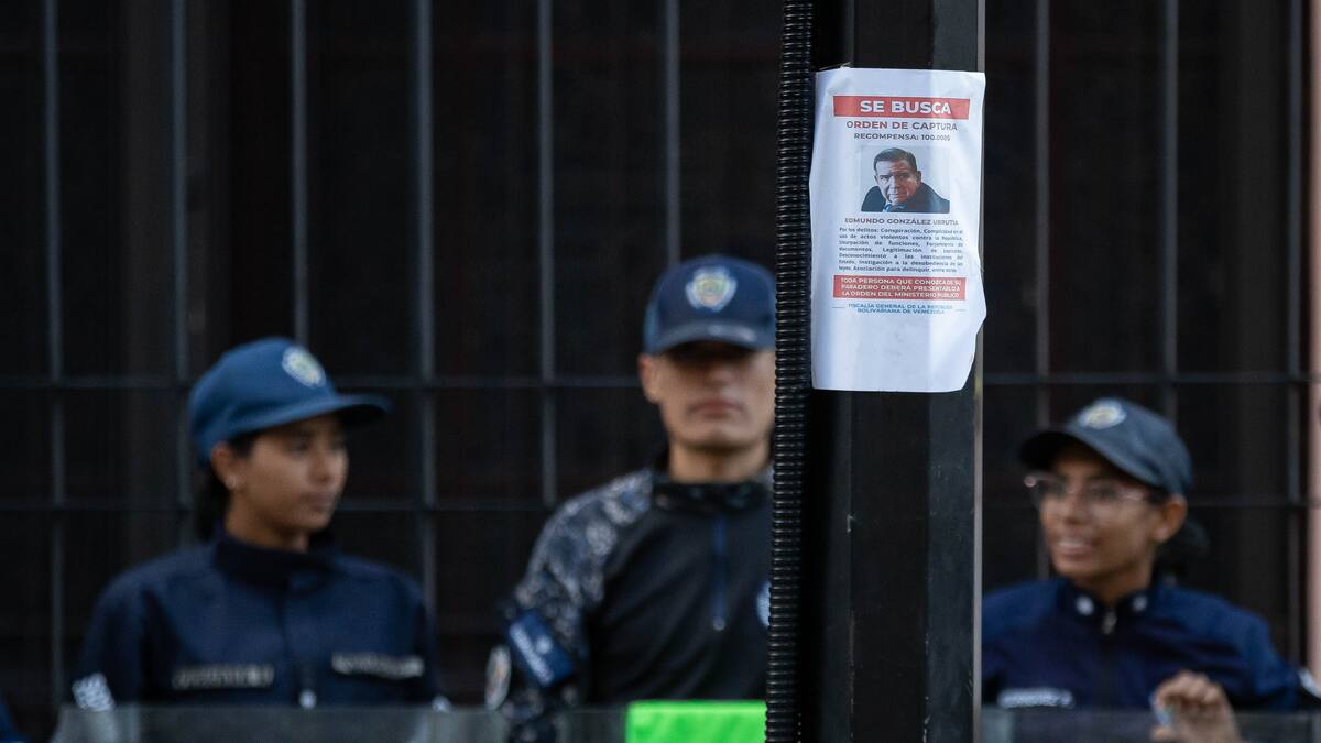 La oposición de Venezuela marcha contra la investidura de Maduro, con María Corina Machado al frente