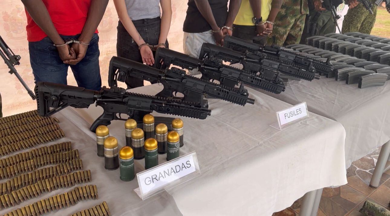 Nuevo golpe a Clan del Golfo: Ejército destruyó depósito de armas y capturó 4 integrantes. Foto: Ejército.