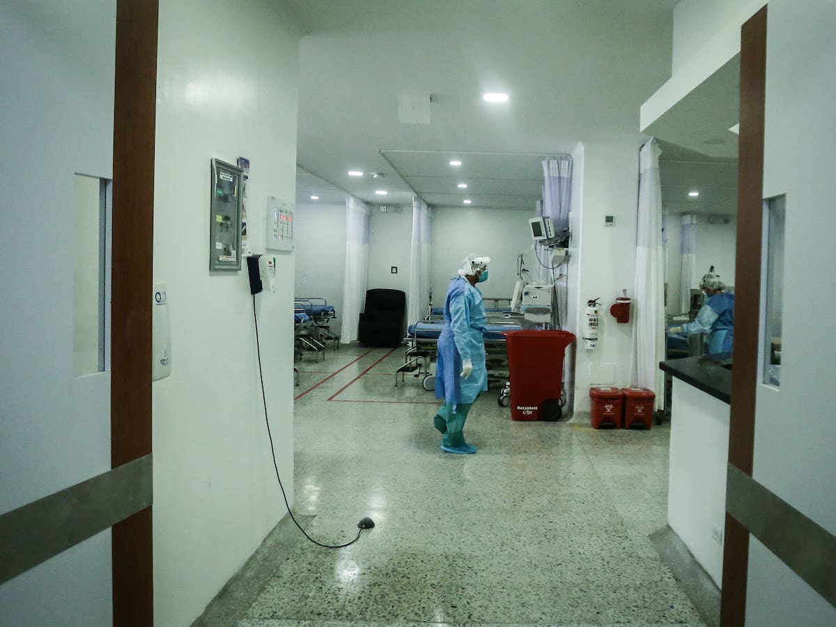 Hospital Militar: estos son los ortopedistas que trabajan simultáneamente en Helpen