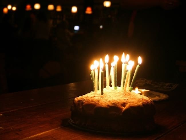 Foto ilustrativa de un pastel de cumpleaños. Foto: Getty Images/Ricky Thakrar