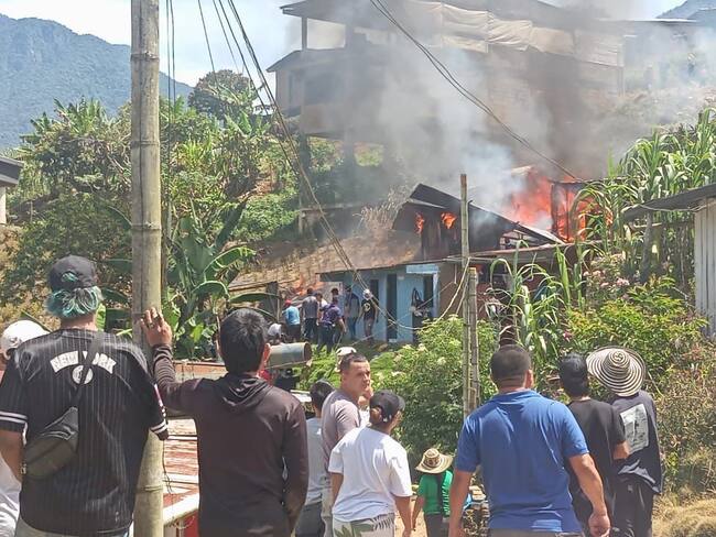 Impacto de explosivo en zona residencial de El Plateado, Cauca. Foto: Red de Apoyo Cauca.