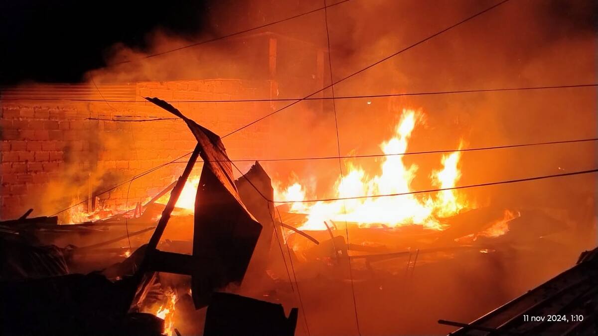 Incendio en López de Micay, Cauca, dejó cuatro viviendas afectadas