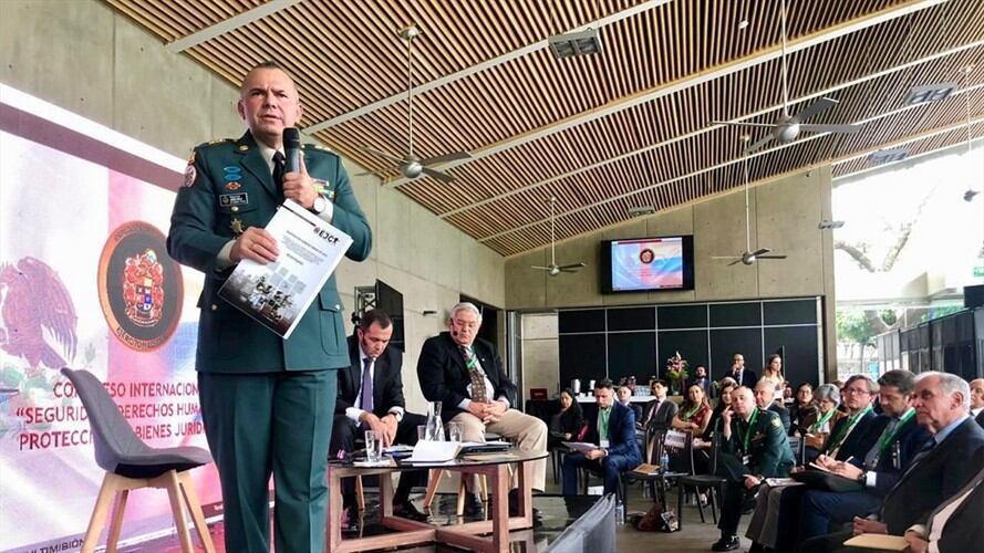 En Paraguay y México se expusieron las reglas de enfrentamiento para fortalecer el respeto y garantía de los DDHH y del DIH en las operaciones militares.. Foto: Cortesía
