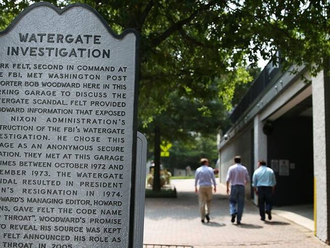 El libro 'Postgate' relata cómo el Washington Post traicionó a 'Garganta Profunda'