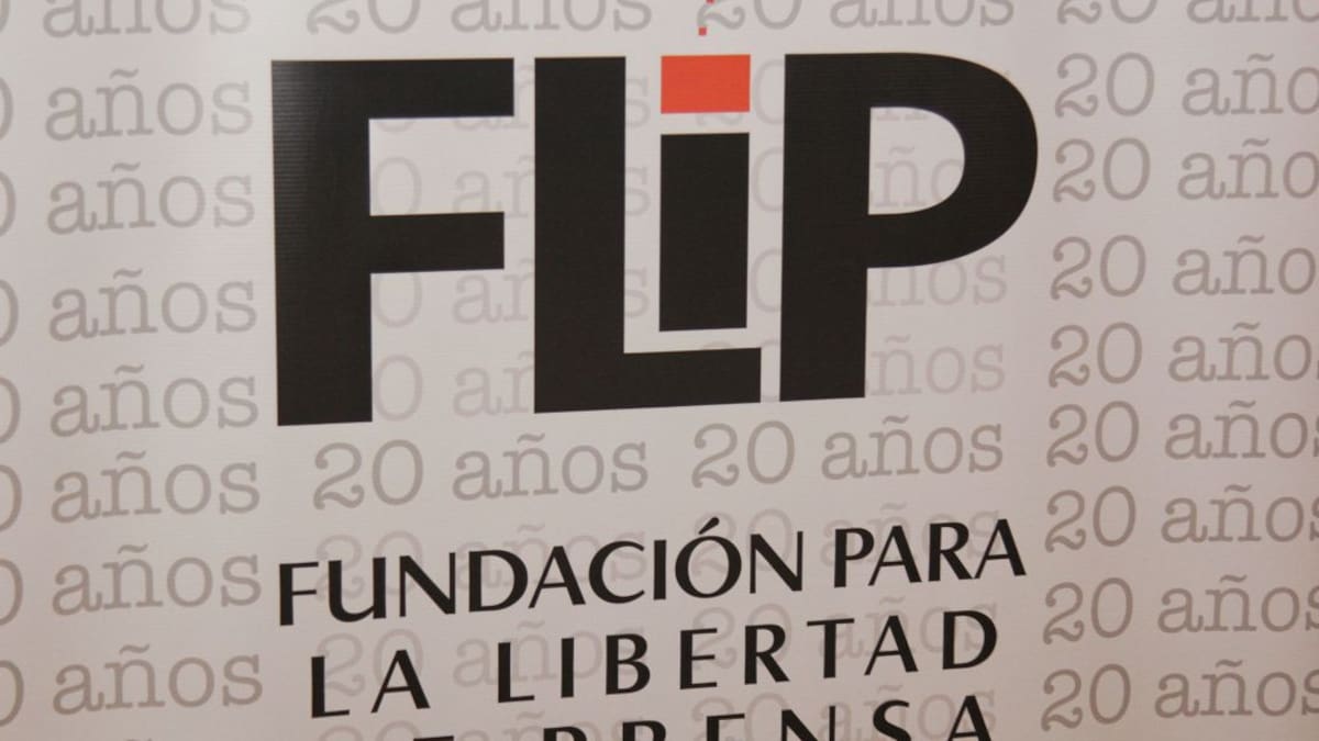 La FLIP rechazó agresiones a periodistas de RTVC durante marcha en Bucaramanga