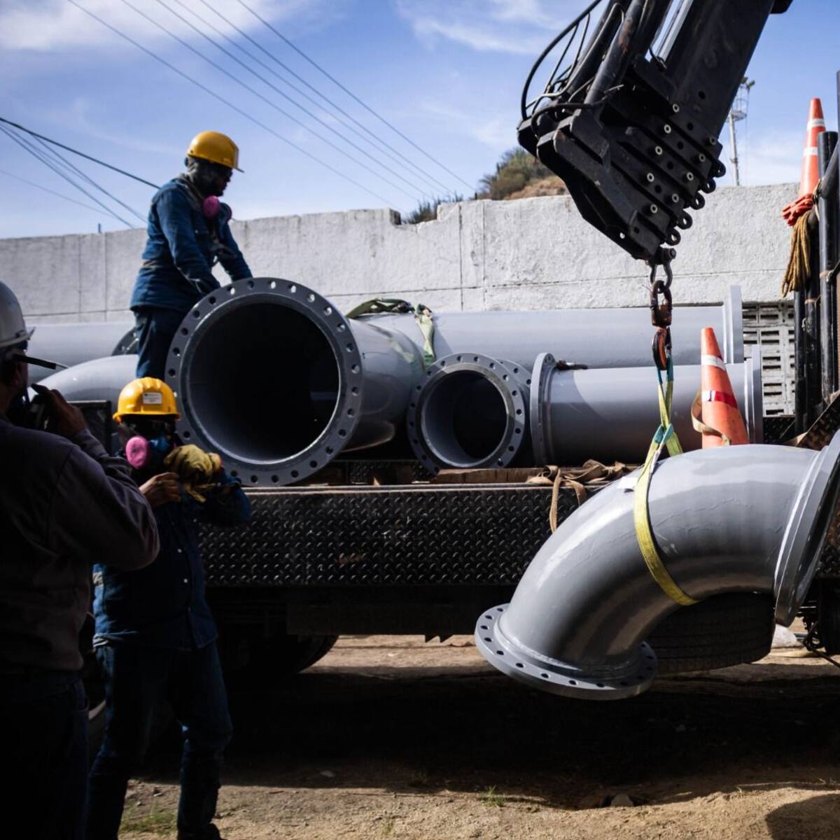 Instalado manifold provisional para optimizar funcionamiento de la EBAR Norte en Santa Marta