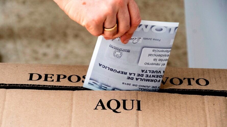 Oscar Campo, gobernador del Cauca, Didier Tavera, gobernador de Santander y Ricardo Alvarado, gobernador de Arauca hablaron de lo que sucede en cada una de las regiones que lideran. Foto: Colprensa