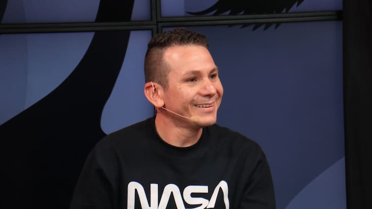 Policía y, al tiempo, ‘influencer foodie’: la historia del subintendente Cristian Romero