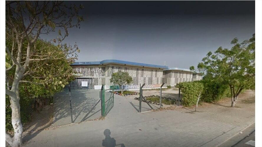 El colegio quedó sin cableado eléctrico. Foto: Tomada de Google Maps