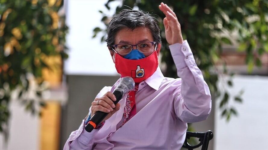 Claudia López, aseguró que las bandas delincuenciales colombianas y venezolanas están reclutando migrantes indocumentados. Foto: Colprensa