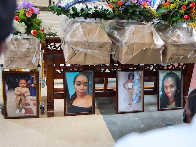 Funeral en honor a las víctimas de derrumbe en vía Quibdó - Medellín | Foto: Gobernación del Chocó