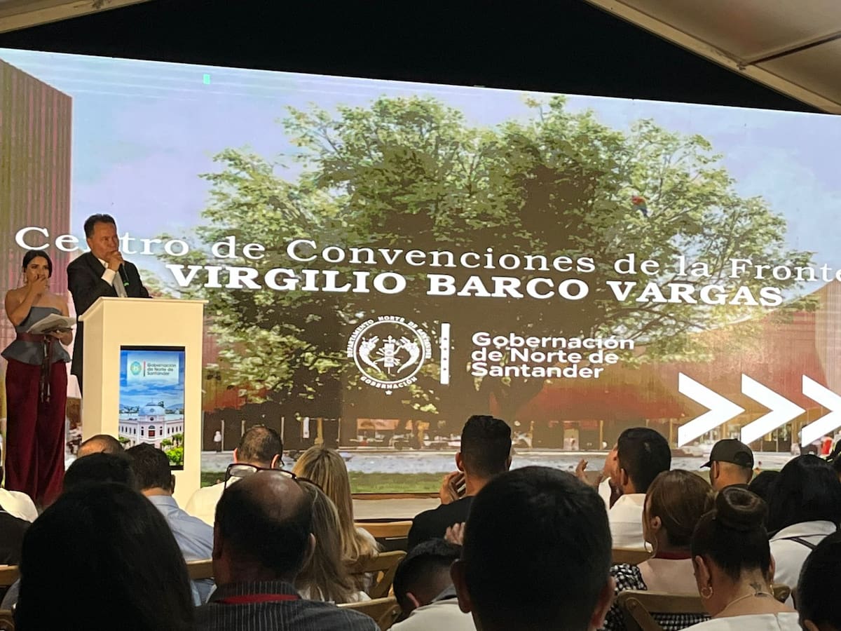 Inició la construcción del Centro de Convenciones de la Frontera, Virgilio Barco Vargas