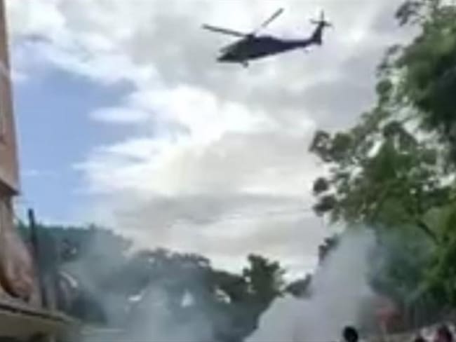 Desmienten que fuerza pública le este disparando a la población desde helicópteros. Foto: Captura de video en redes sociales