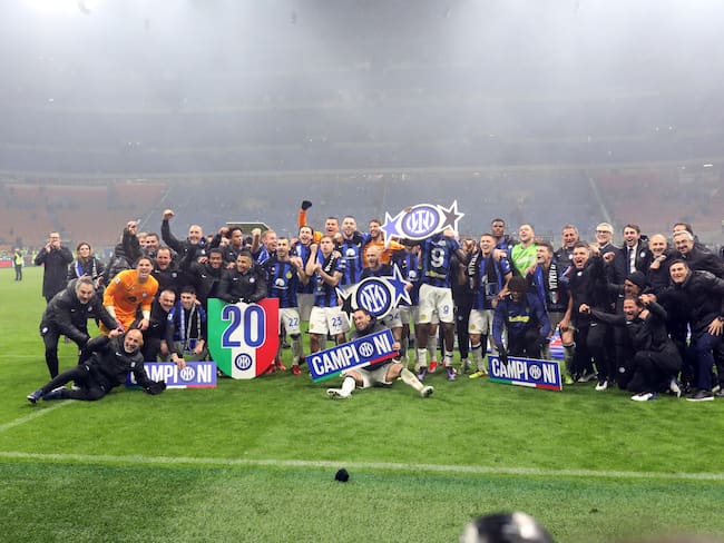 Inter Milan, celebra su título. Foto EFE/EPA/MATTEO BAZZI