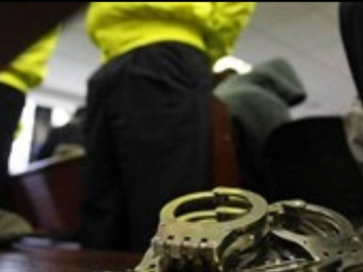 Investigan a policía que habría prestado servicio en aparente estado de embriaguez