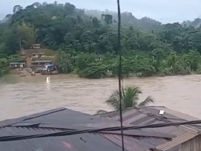 La Oficina Distrital de Gestión del Riesgo inició la atención humanitaria a algunas comunidades.