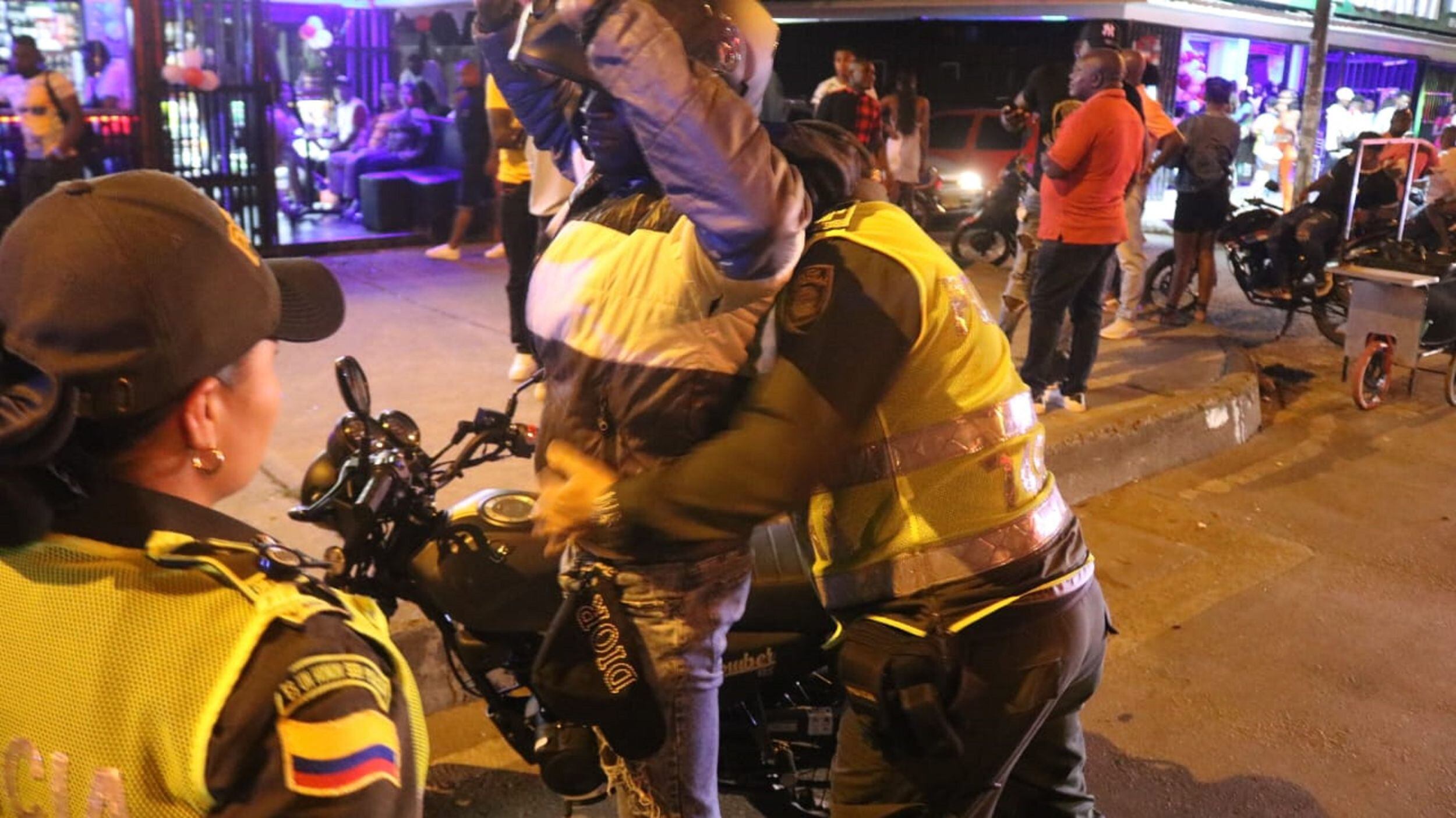 Operativos en Cali durante la celebración de amor y amistad. Foto: Policía.