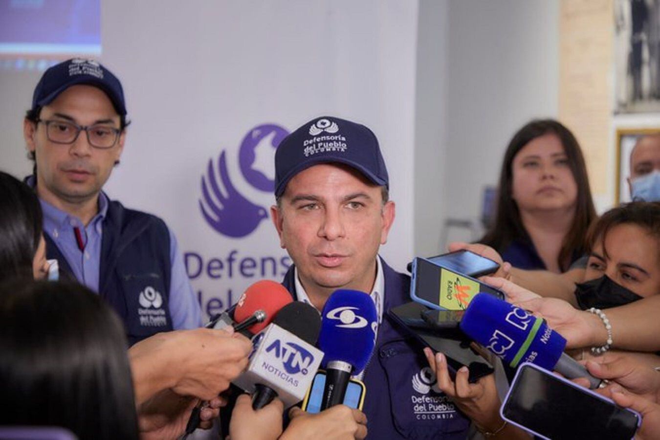 Falsas promesas de vacaciones ofrecen los grupos armados para reclutar a menores-Defensoría del Pueblo 